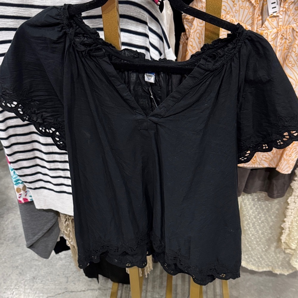 Old Navy Black Lace Trim Blouse